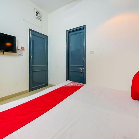 Hotel O Unique Delhi Home Stay Nowe Delhi Zewnętrze zdjęcie
